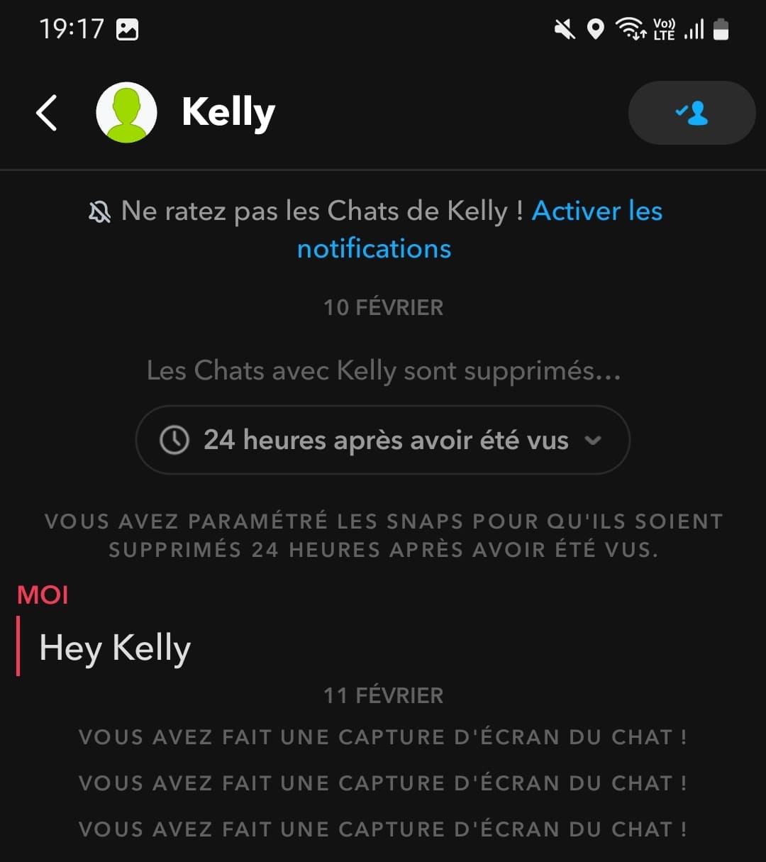 Affichage d’une légende à propos de la capture d’écran sur Snapchat.