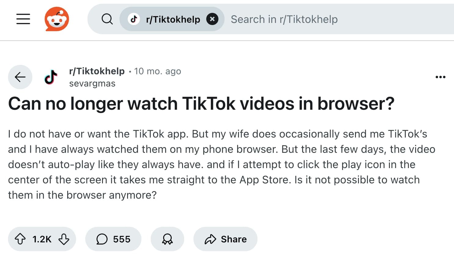 Question d’un utilisateur de Reddit sur pourquoi il ne peut pas regarder des vidéos Tiktok sur un navigateur web.