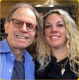 Dan Siegel e Tina Payne Bryson, coautori di libri come “La mente del bambino”.